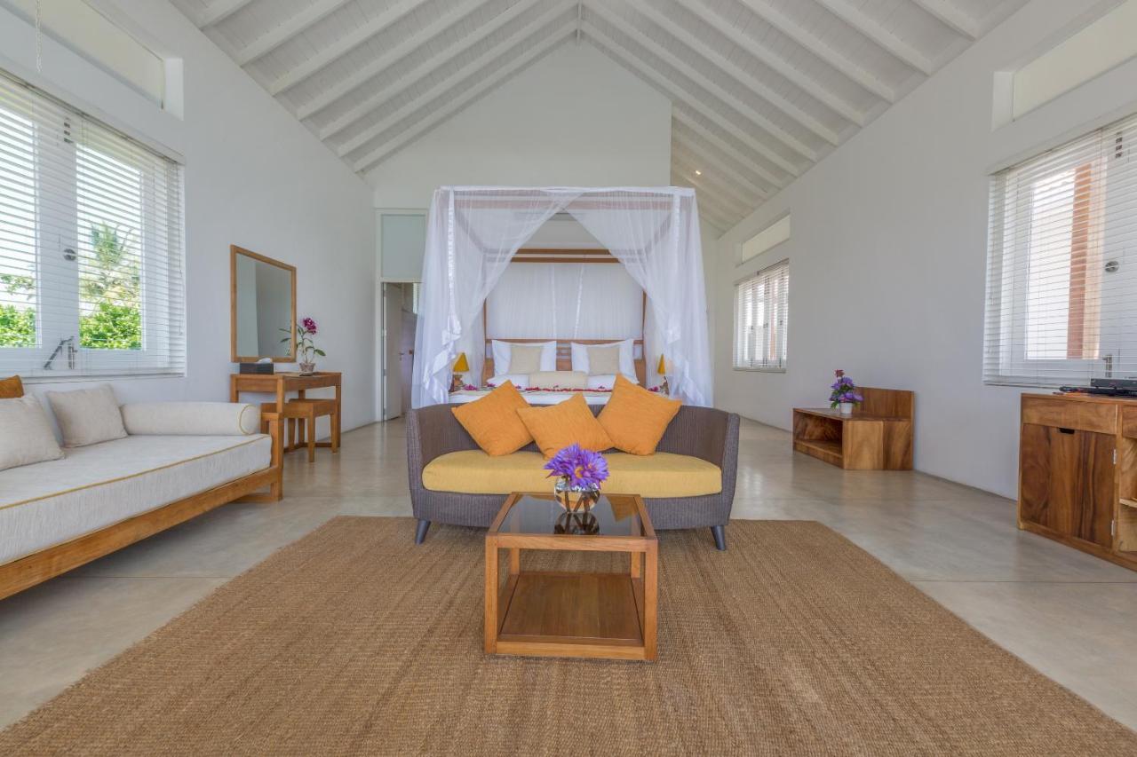 Sri Sharavi Beach Villas & Spa - With 43 Metre Saltwater Infinity Pool Mirissa Exterior foto