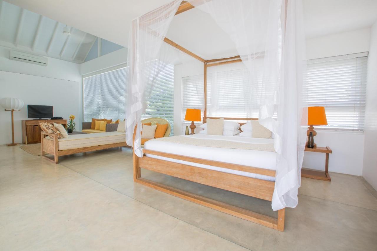 Sri Sharavi Beach Villas & Spa - With 43 Metre Saltwater Infinity Pool Mirissa Exterior foto